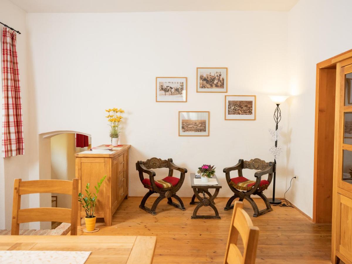 Ferienwohnung Zum Kapuziner Poysdorf Luaran gambar