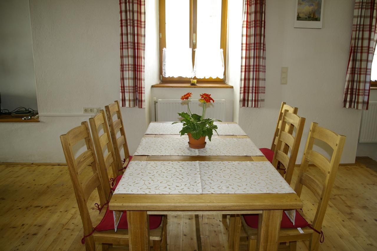 Ferienwohnung Zum Kapuziner Poysdorf Luaran gambar