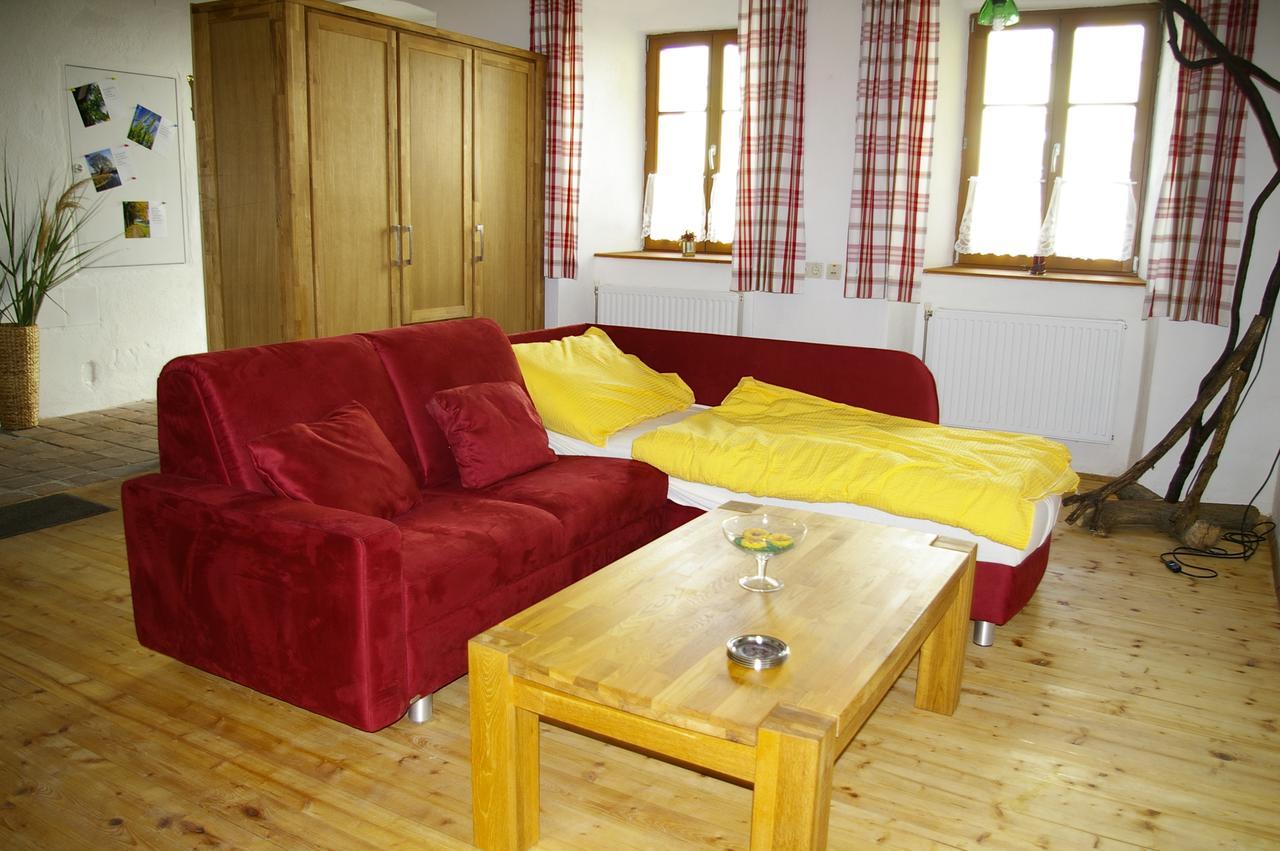 Ferienwohnung Zum Kapuziner Poysdorf Luaran gambar